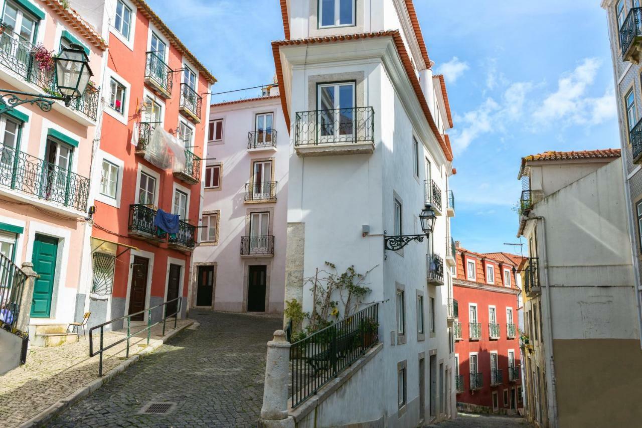 Alfama Casa Amarela Apartment Lisbon Bagian luar foto